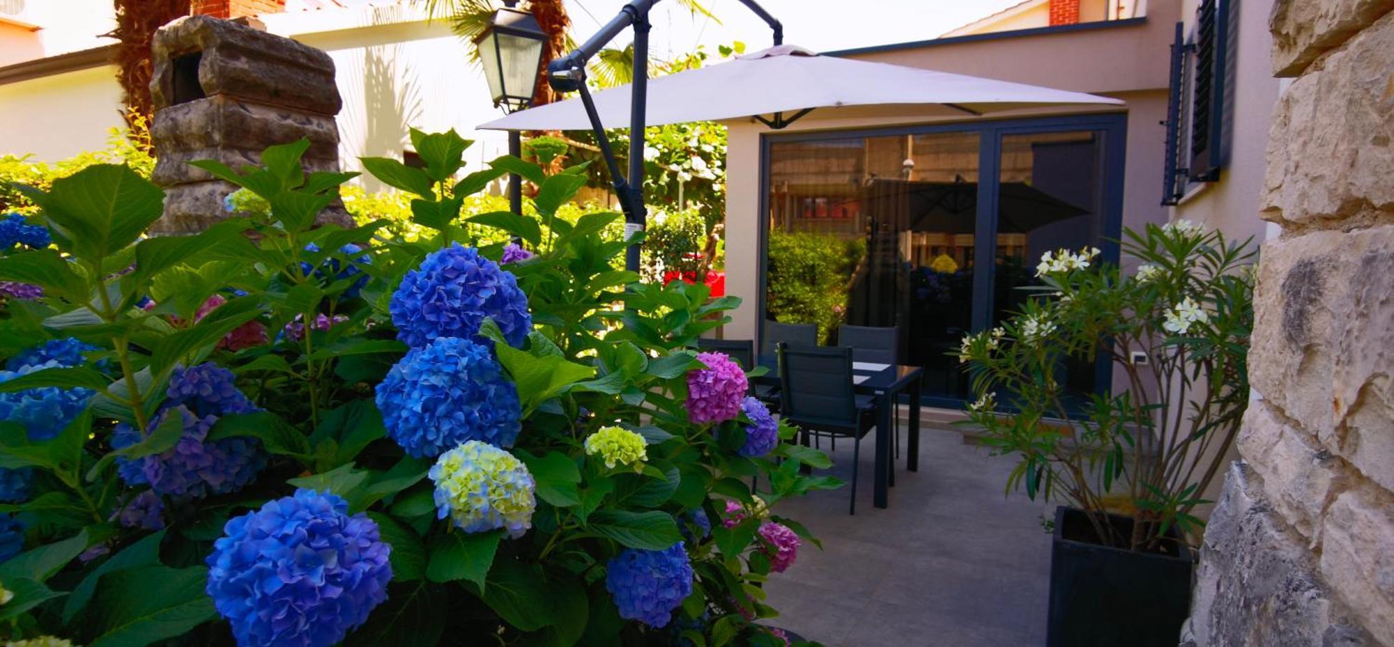 Stay In The Very Heart Of Porec - 50M To The Beach المظهر الخارجي الصورة