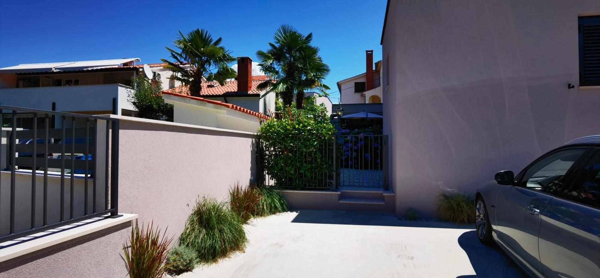 Stay In The Very Heart Of Porec - 50M To The Beach المظهر الخارجي الصورة